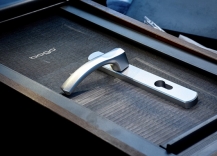 Tay Nắm Cửa Đi Bogo